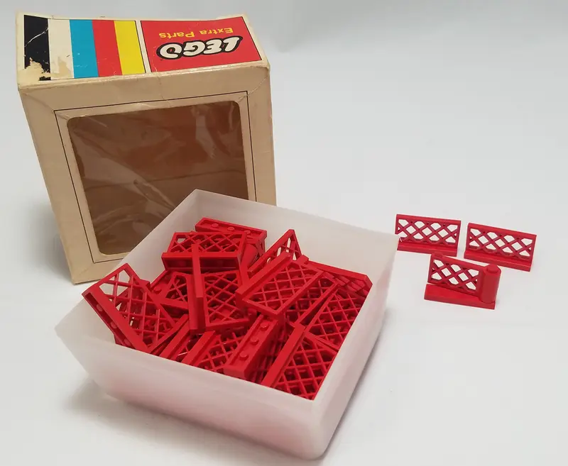 LEGO Samsonite 047 Gates and Fences set