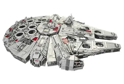 LEGO Star Wars 10179 Ultimate Collector's Millennium Falcon set, image 2