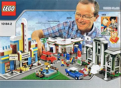 LEGO Advanced models 10184 Town Plan set