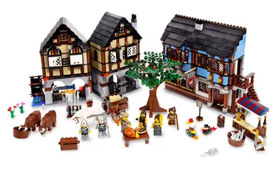LEGO Castle 10193 Medieval Market Village set, image 2