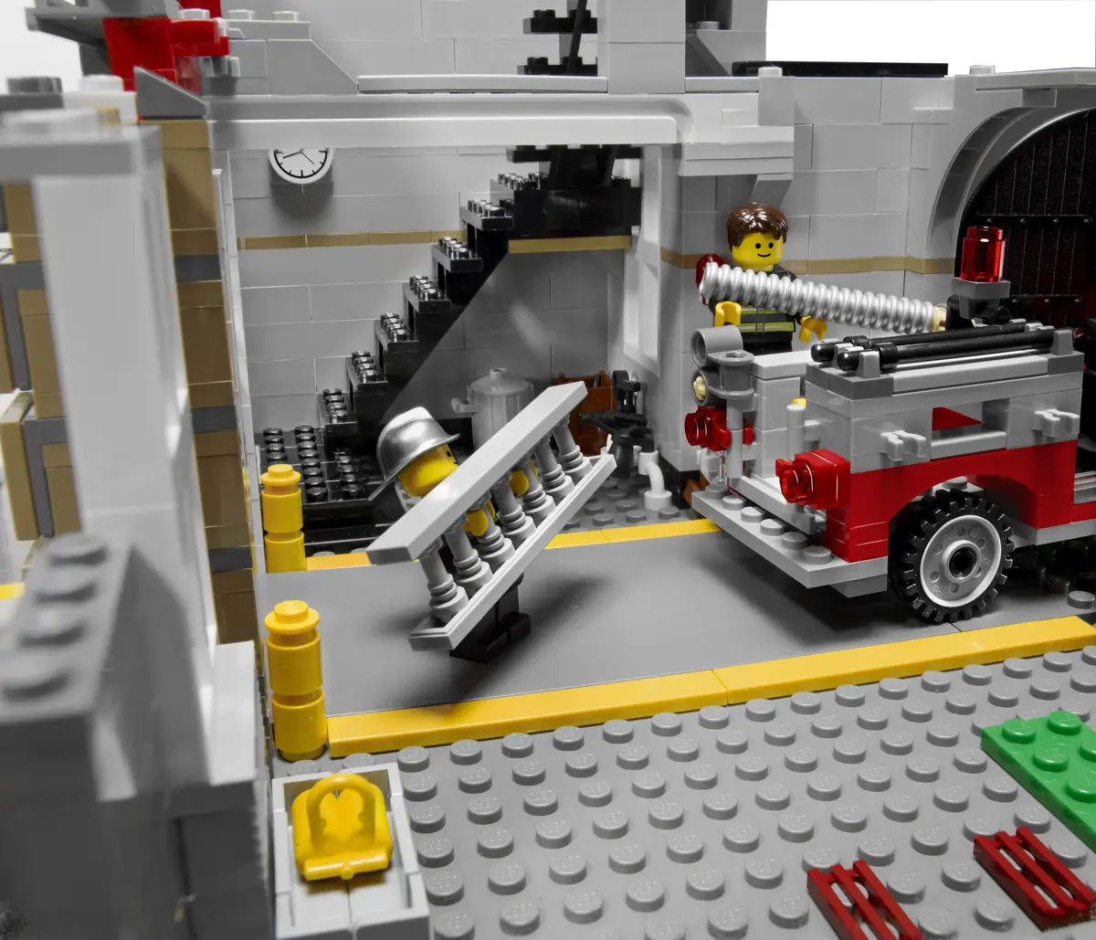 LEGO Advanced models 10197 Fire Brigade set, image 14