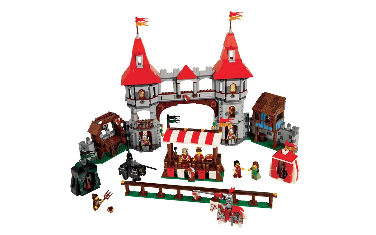 LEGO Castle 10223 Kingdoms Joust set, image 3