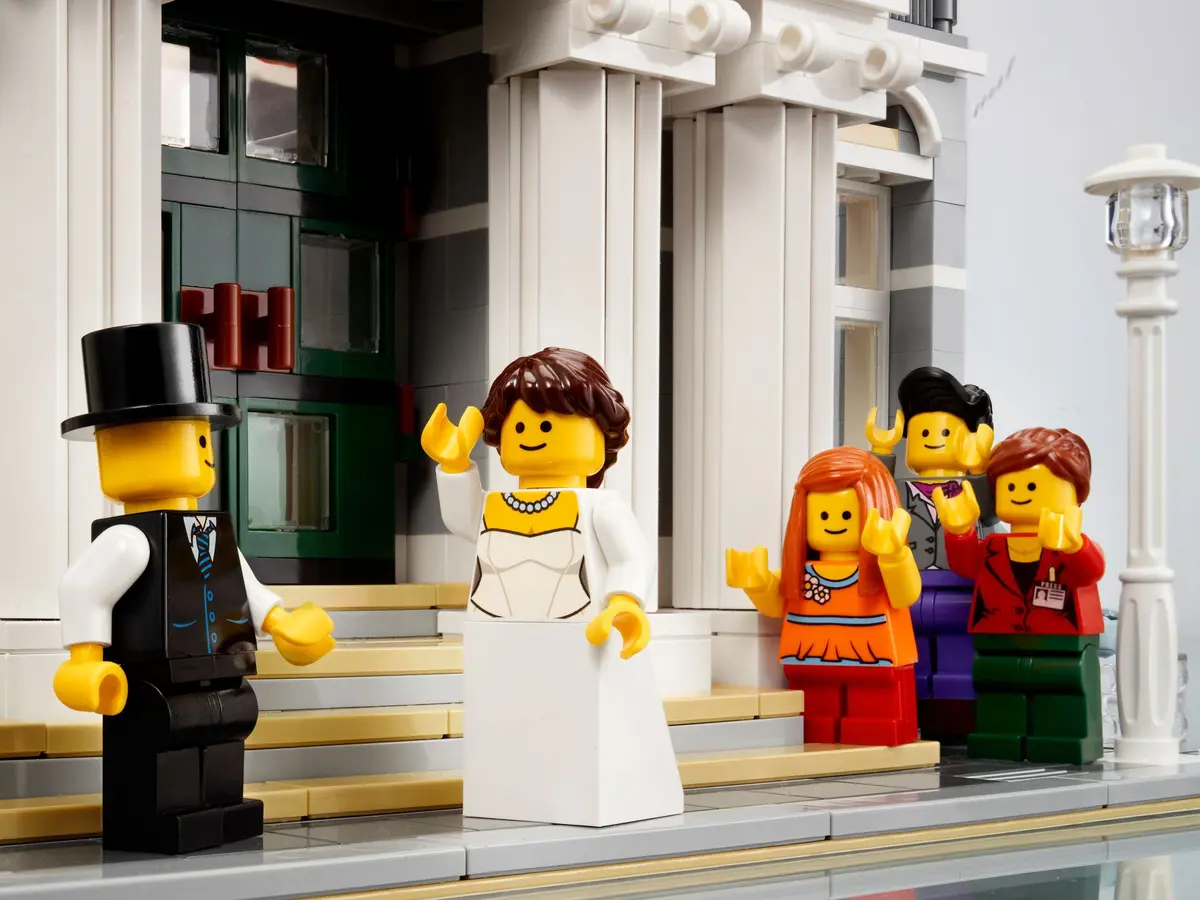 LEGO Advanced models 10224 Town Hall set, image 7