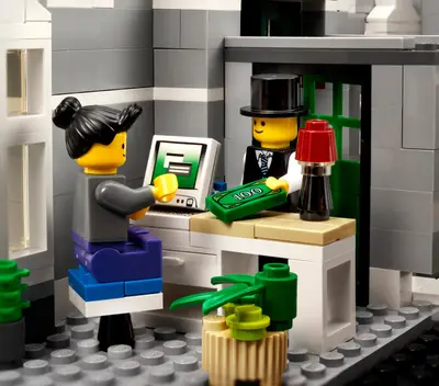 LEGO Advanced models 10224 Town Hall set, image 17
