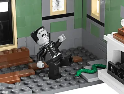 LEGO Monster Fighters 10228 Haunted House set, image 13