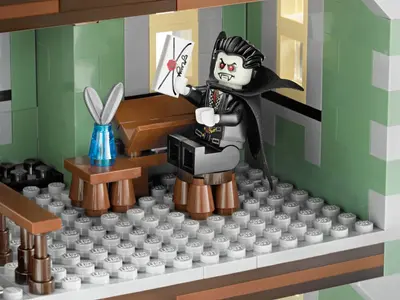 LEGO Monster Fighters 10228 Haunted House set, image 17