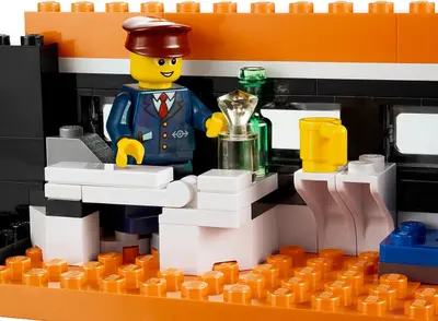 LEGO Creator Expert 10233 Horizon Express set, image 10