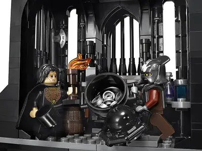 LEGO The Lord of the Rings 10237 Tower of Orthanc set, image 29