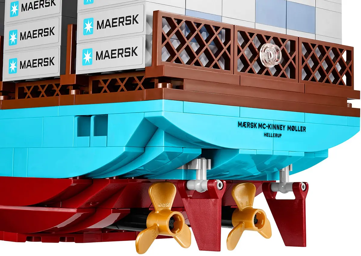 LEGO Creator Expert 10241 Maersk Line Triple-E set, image 6