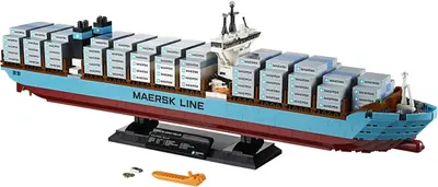 LEGO Creator Expert 10241 Maersk Line Triple-E set