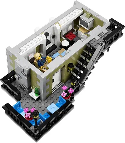 LEGO Creator Expert 10243 Parisian Restaurant set, image 14