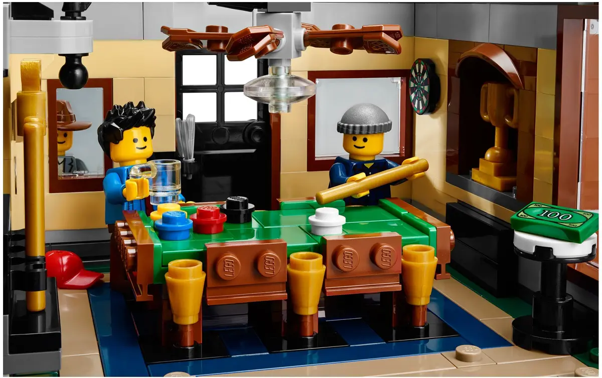 LEGO Creator Expert 10246 Detective's Office set, image 13