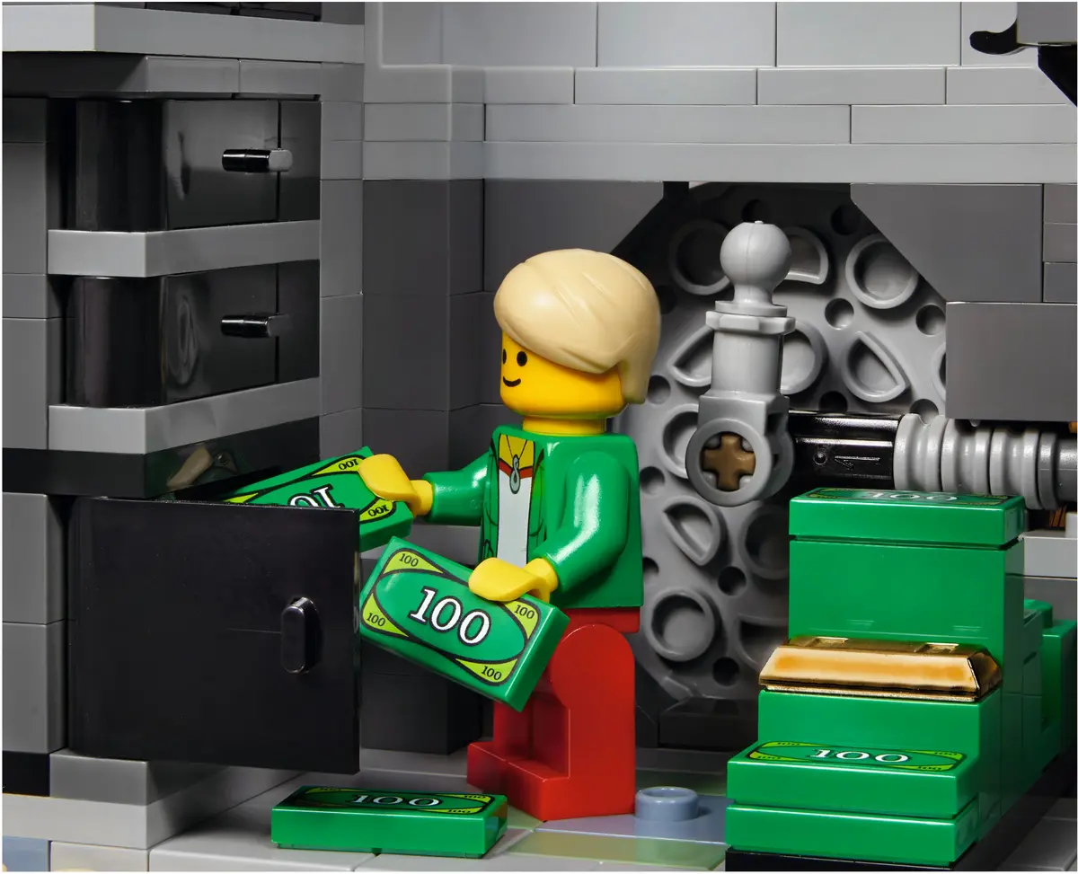 LEGO Creator Expert 10251 Brick Bank set, image 21