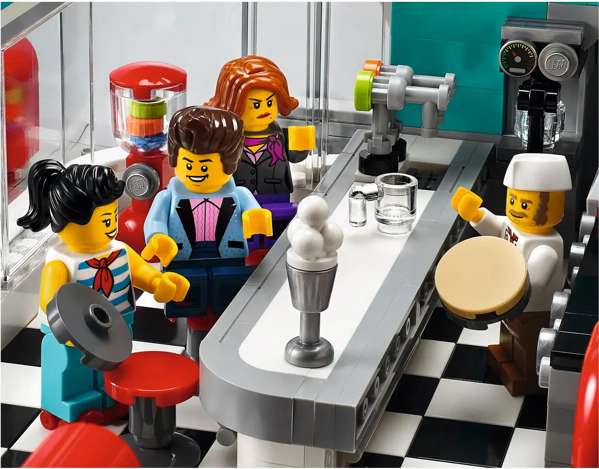 LEGO Creator Expert 10260 Downtown Diner set, image 17