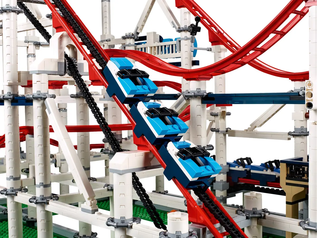 LEGO Creator Expert 10261 Roller Coaster set, image 4