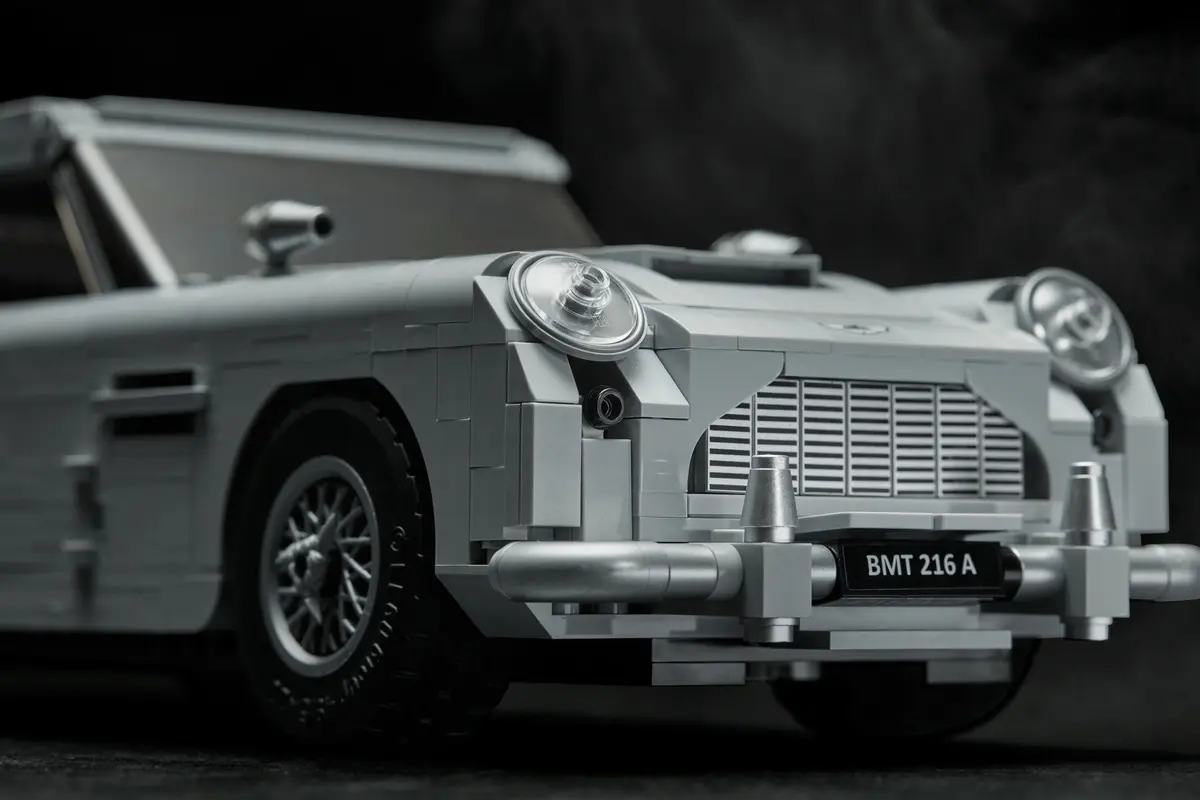 LEGO Creator Expert 10262 James Bond Aston Martin DB5 set, image 20