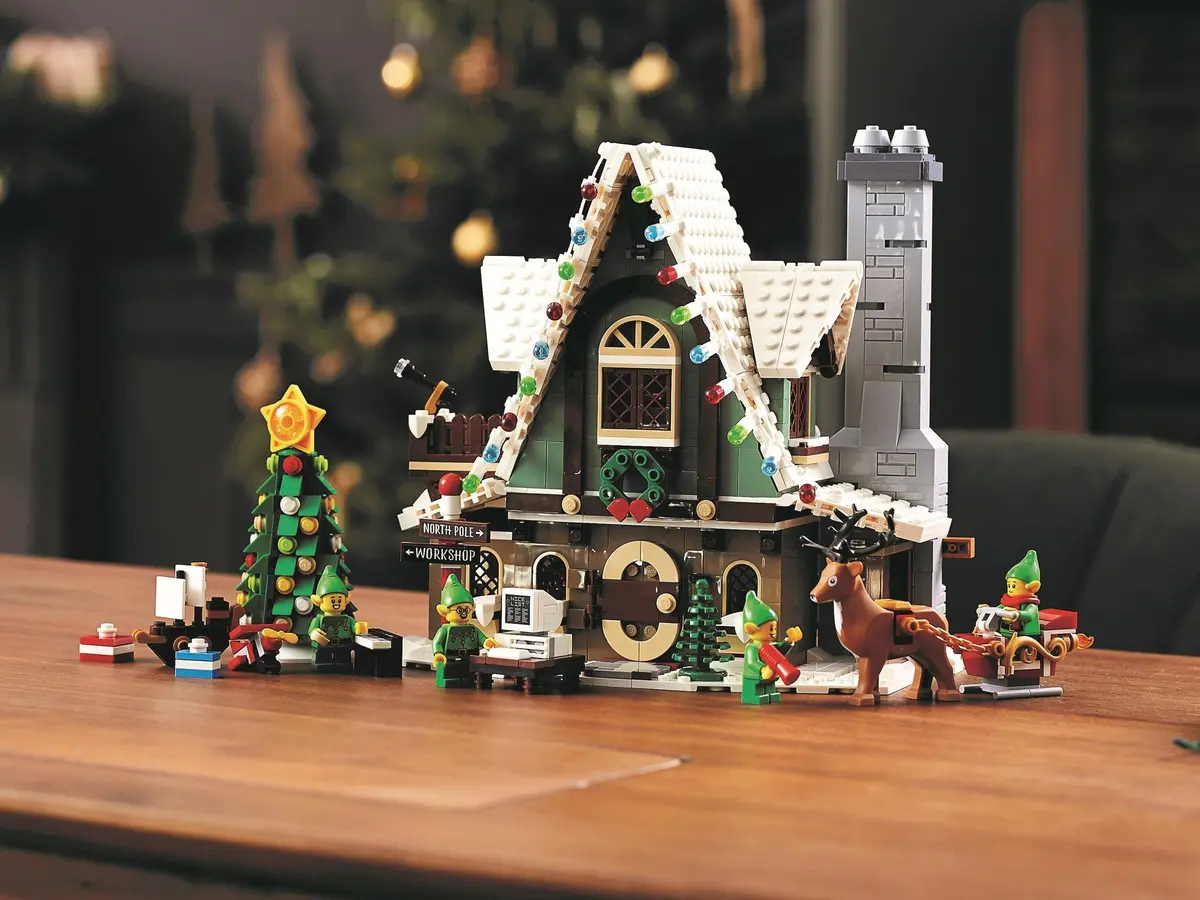 LEGO Icons 10275 Elf Club House set, image 7