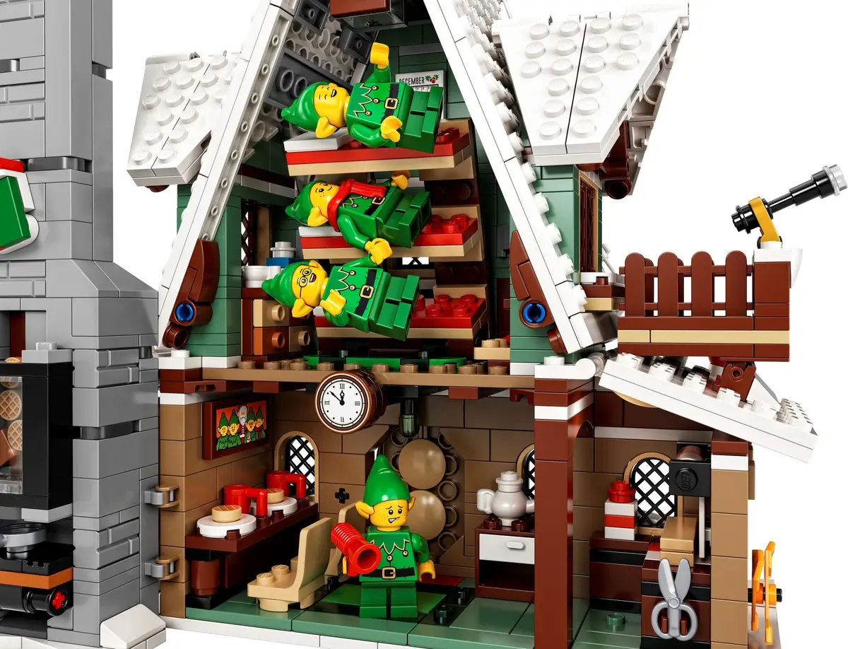 LEGO Icons 10275 Elf Club House set, image 29