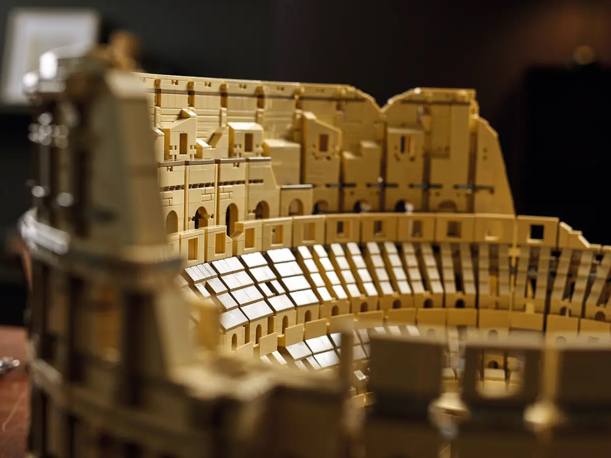 LEGO Icons 10276 Colosseum set, image 3