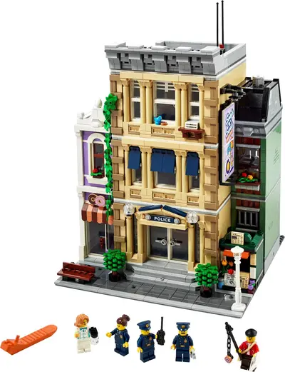 LEGO Icons 10278 Police Station set