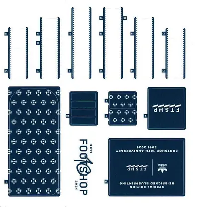 LEGO Icons 10282 Adidas Originals Superstar X Footshop 'Blueprinting' set, image 3