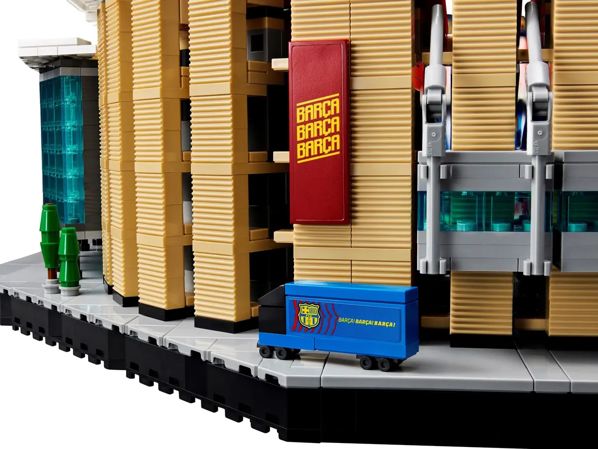 LEGO Icons 10284 Camp Nou - FC Barcelona set, image 10
