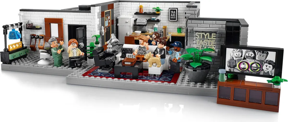 LEGO Icons 10291 Queer Eye – The Fab 5 Loft set, image 21