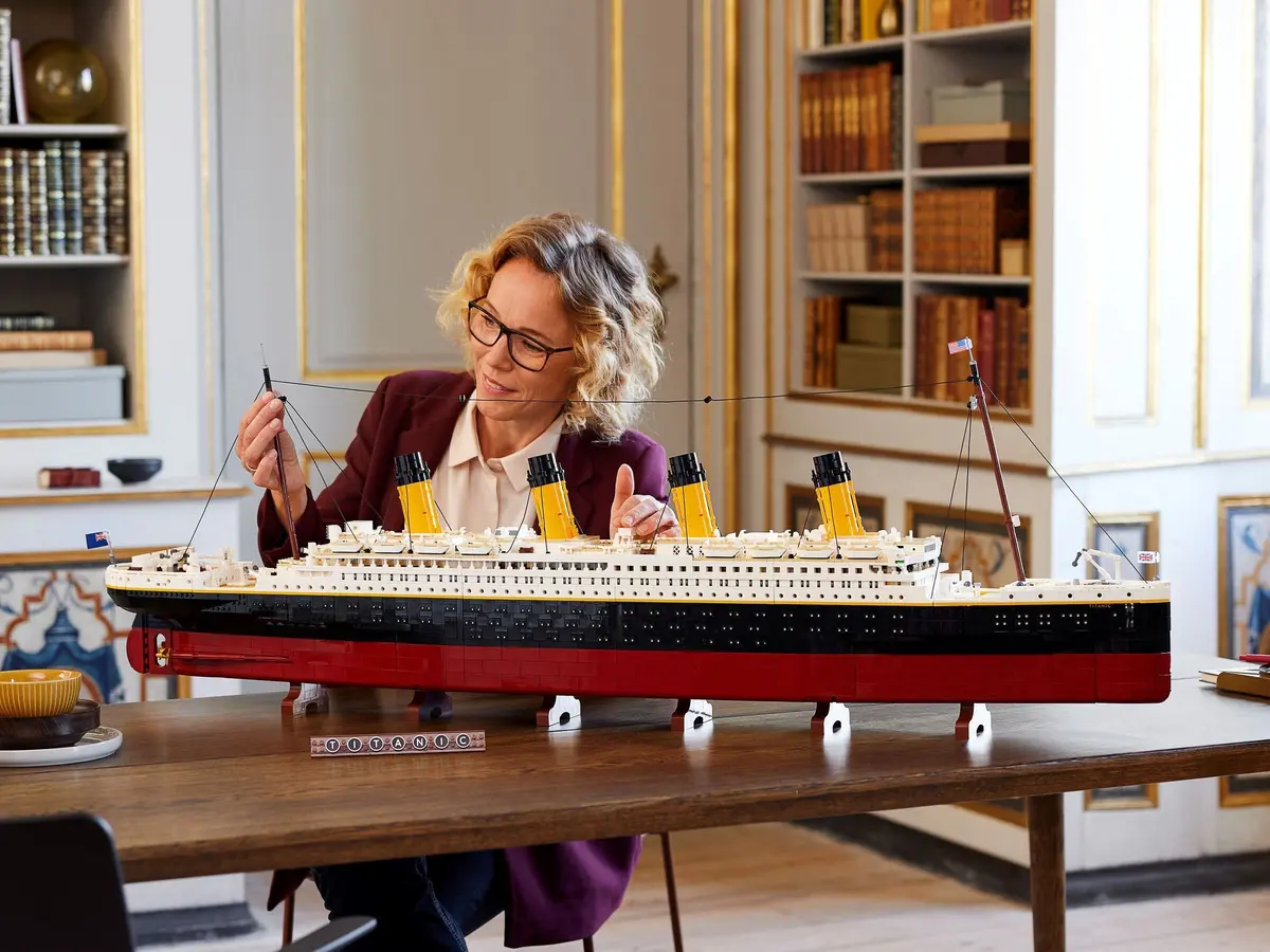 LEGO Icons 10294 Titanic set, image 31