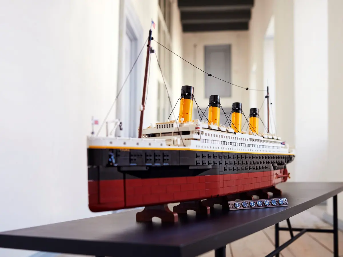 LEGO Icons 10294 Titanic set, image 12