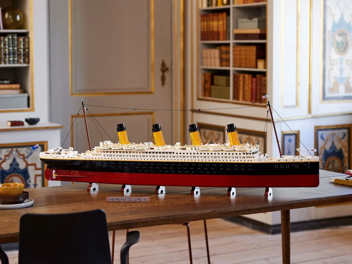 LEGO Icons 10294 Titanic set, image 19