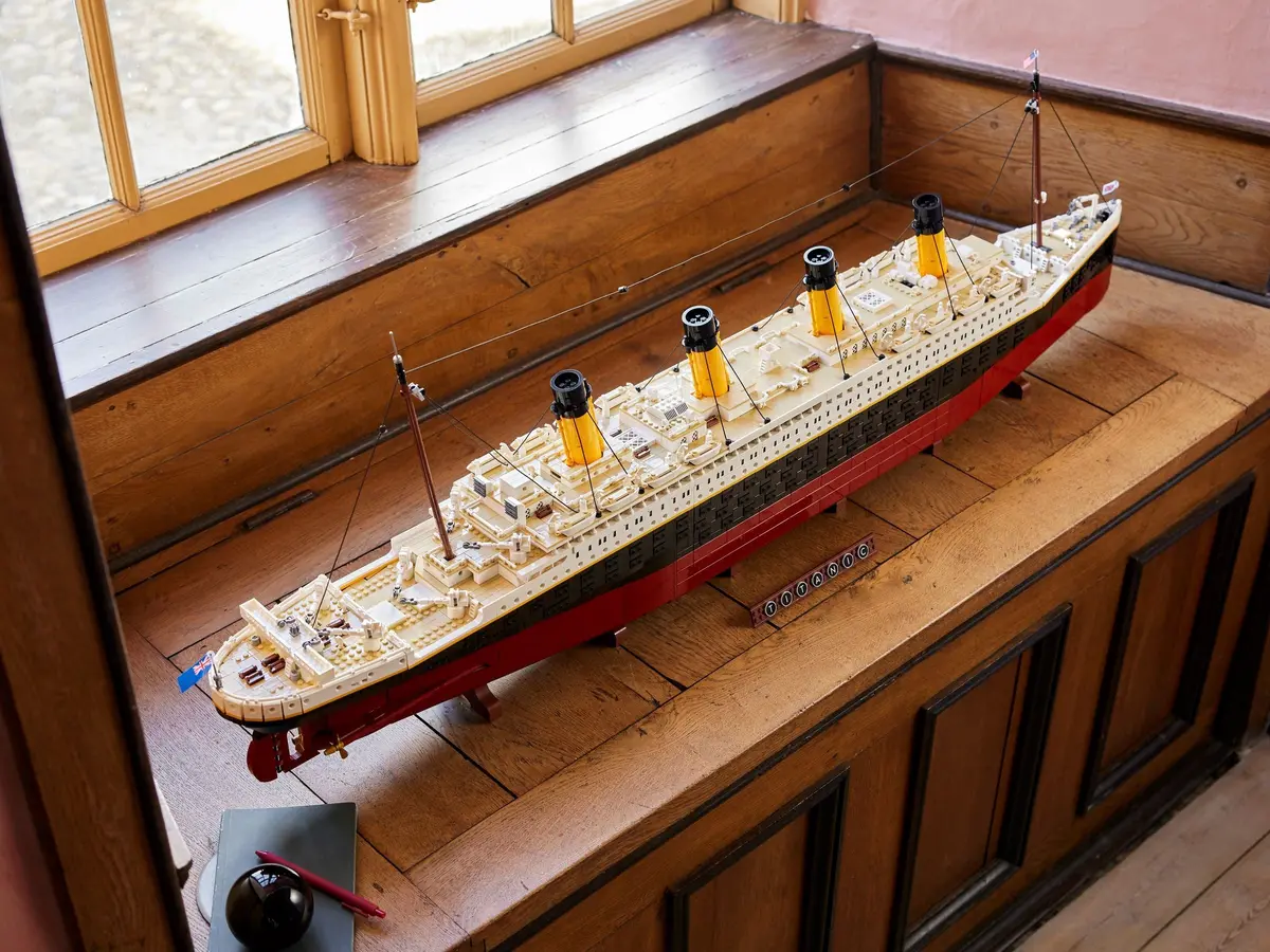 LEGO Icons 10294 Titanic set, image 18