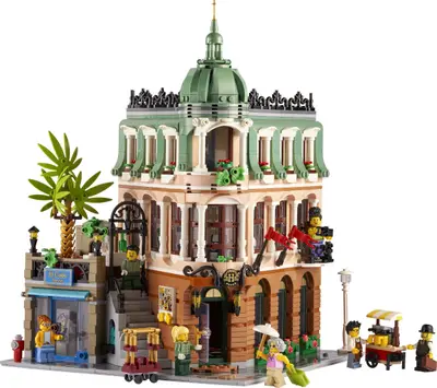 LEGO Icons 10297 Boutique Hotel set