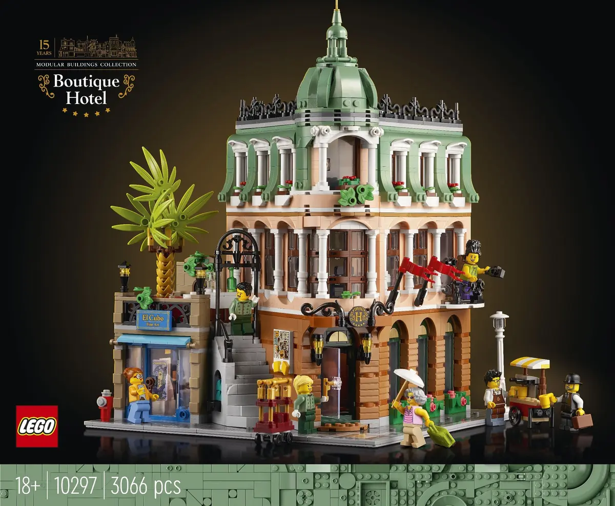 LEGO Icons 10297 Boutique Hotel set, image 27