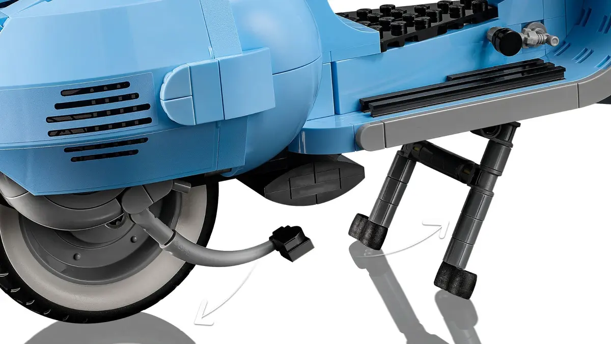 LEGO Icons 10298 Vespa 125 set, image 9