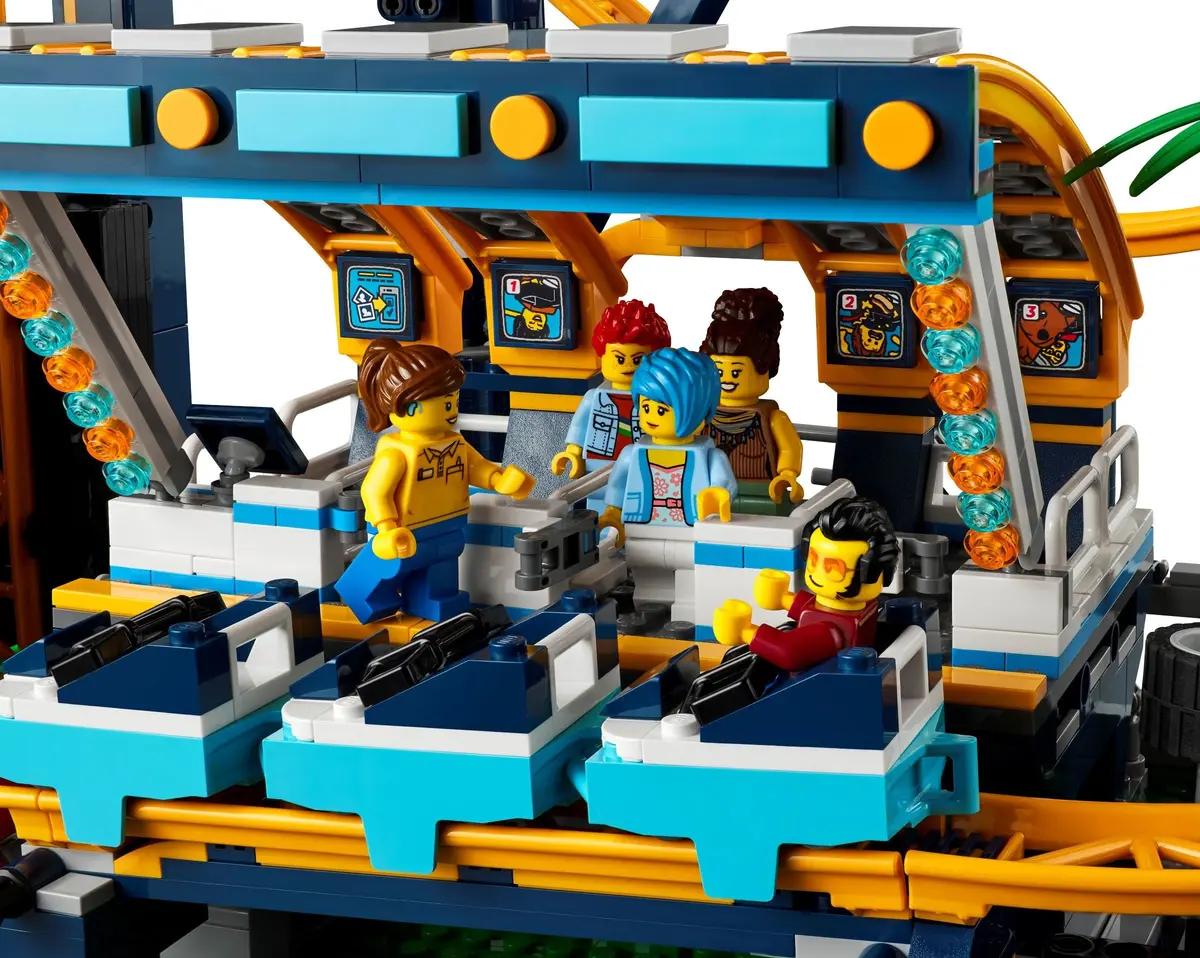 LEGO Icons 10303 Loop Coaster set, image 9