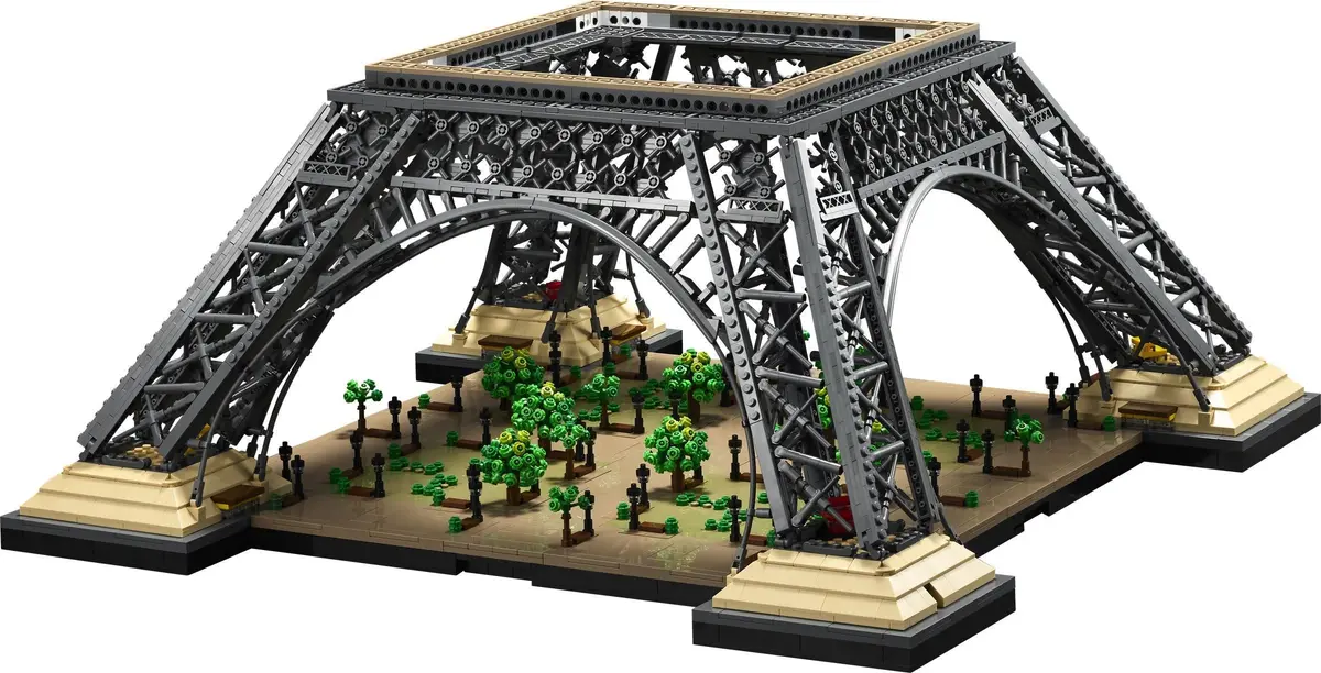 LEGO Icons 10307 Eiffel Tower set, image 9