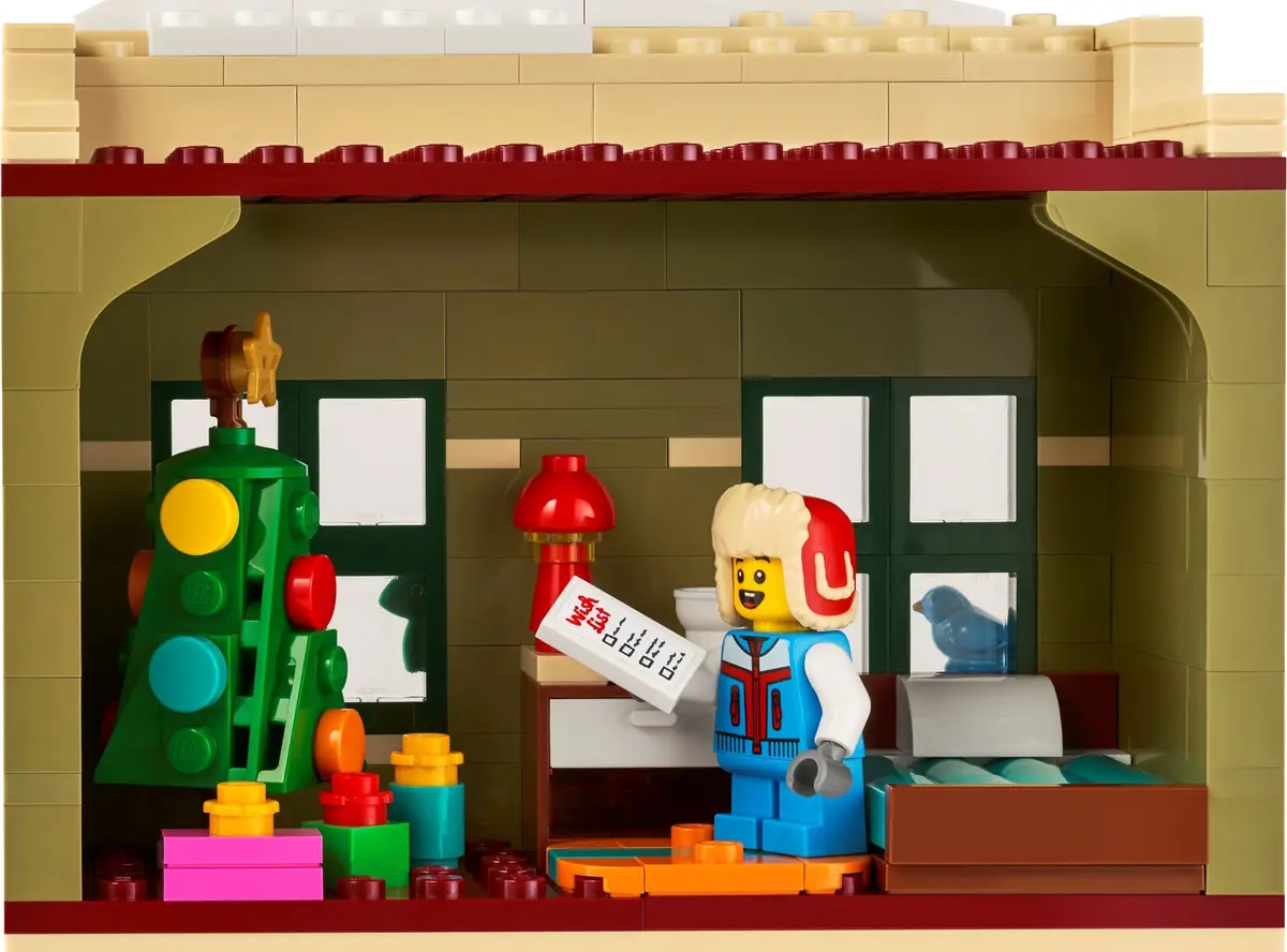 LEGO Icons 10308 Holiday Main Street set, image 8