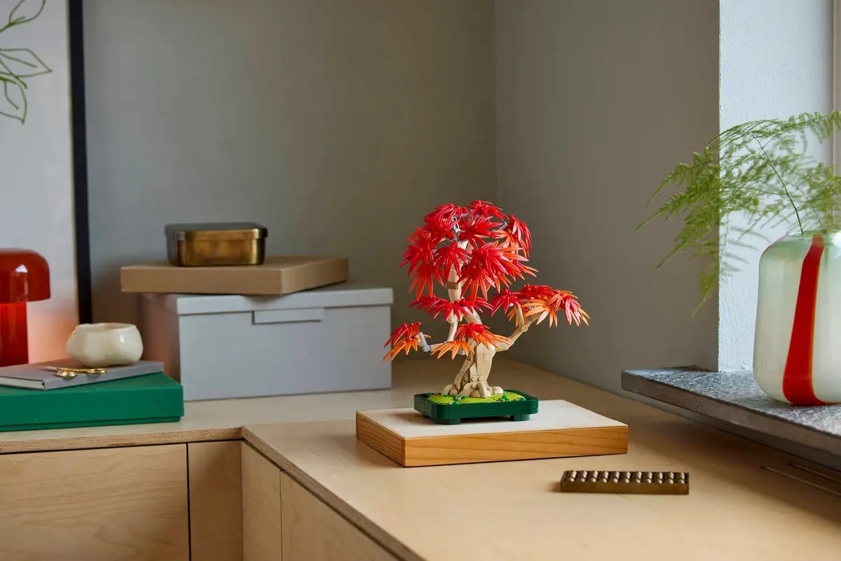 LEGO Botanicals 10348 Japanese Maple Tree set, image 8