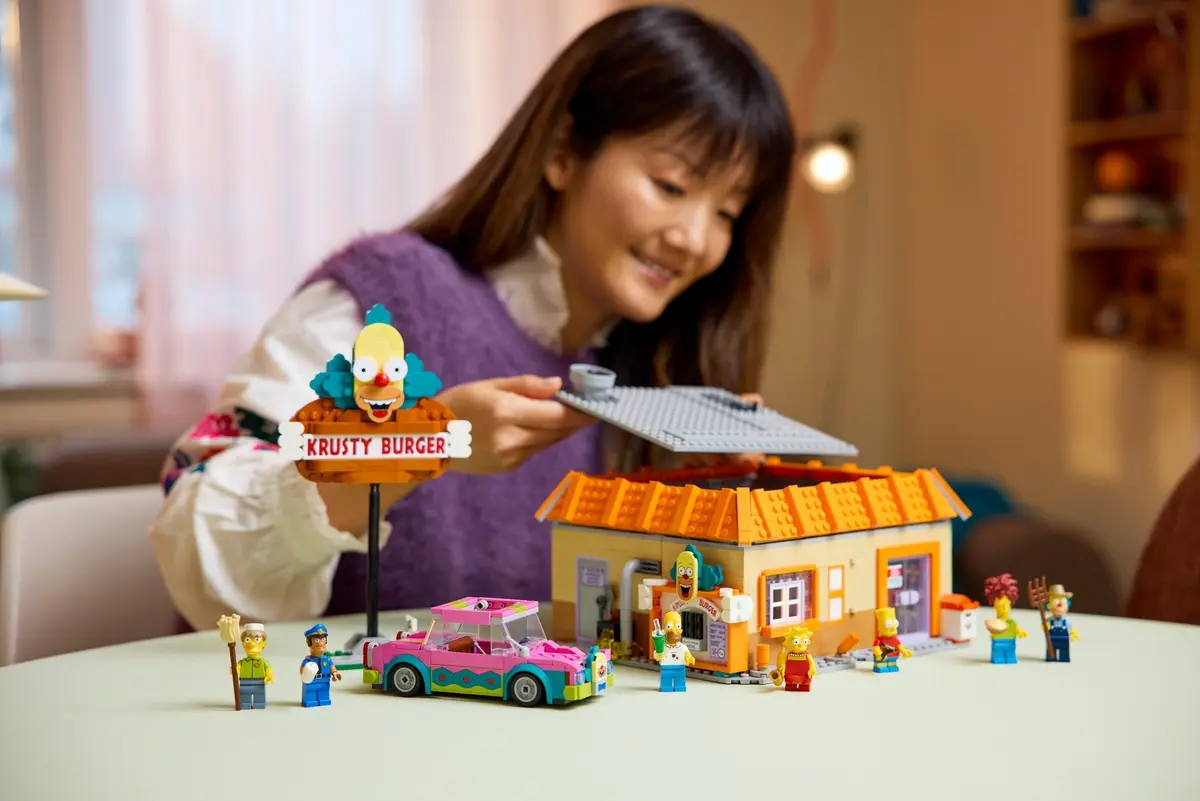 LEGO Icons 10352 The Simpsons: Krusty Burger set, image 8