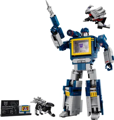 LEGO Icons 10358 Transformers: Soundwave set