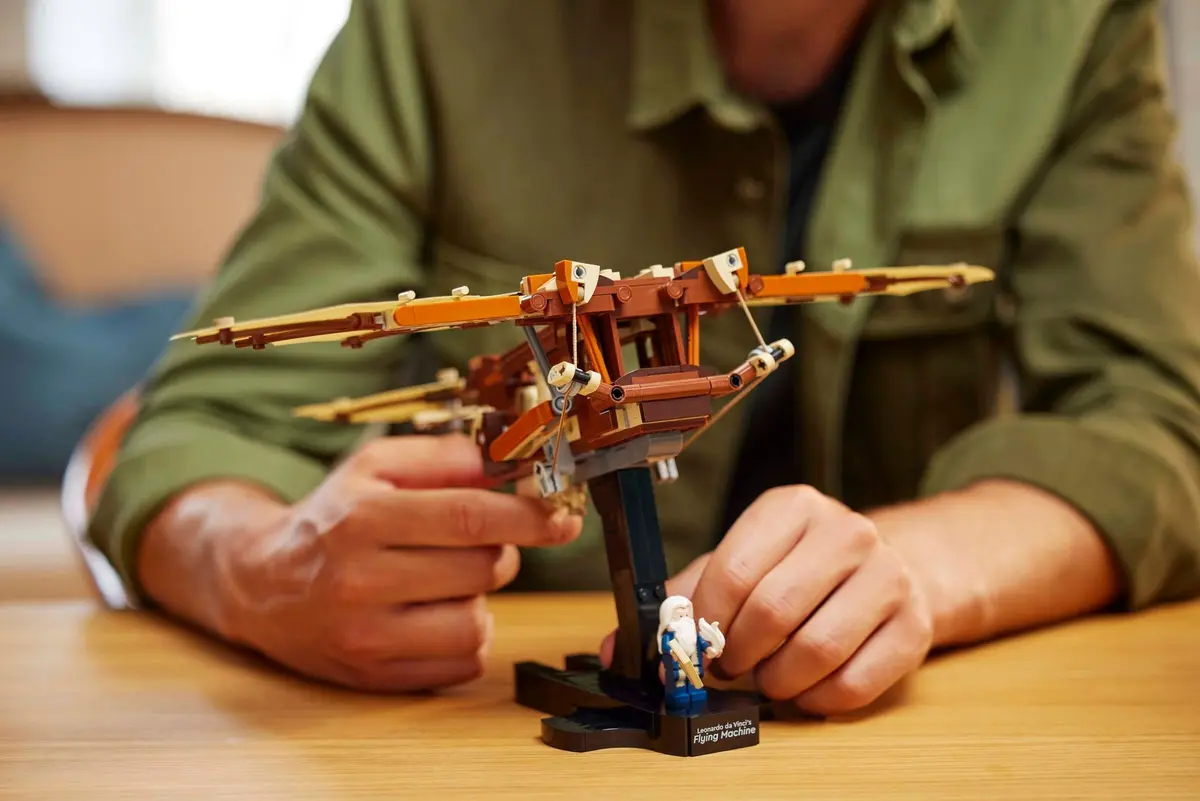 LEGO Icons 10363 Leonardo da Vinci's Flying Machine set, image 5