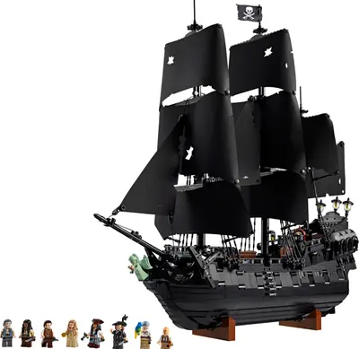 LEGO Icons 10365 Captain Jack Sparrow's Pirate Ship set
