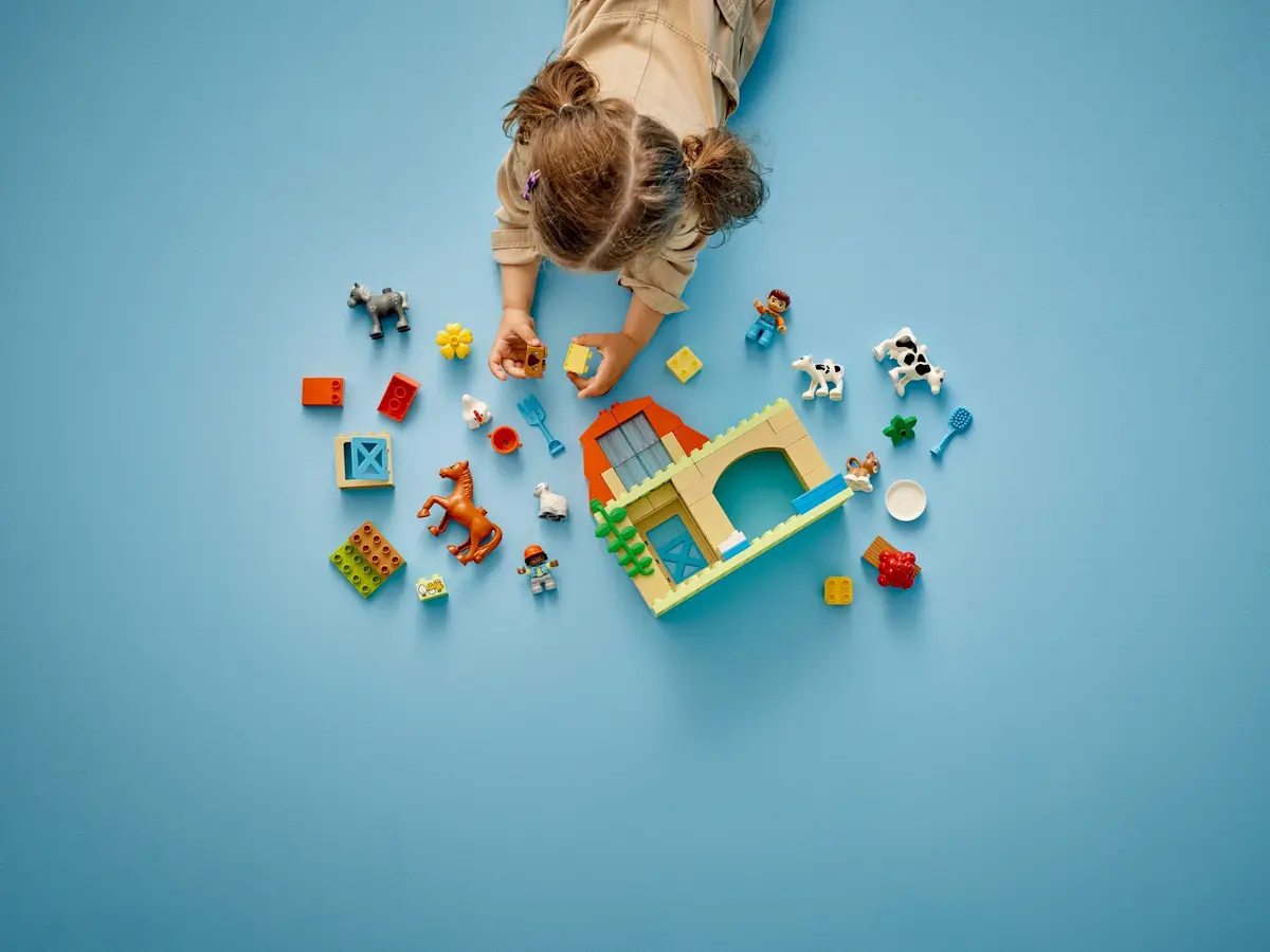 LEGO DUPLO 10416 Caring for Animals at the Farm set, image 7