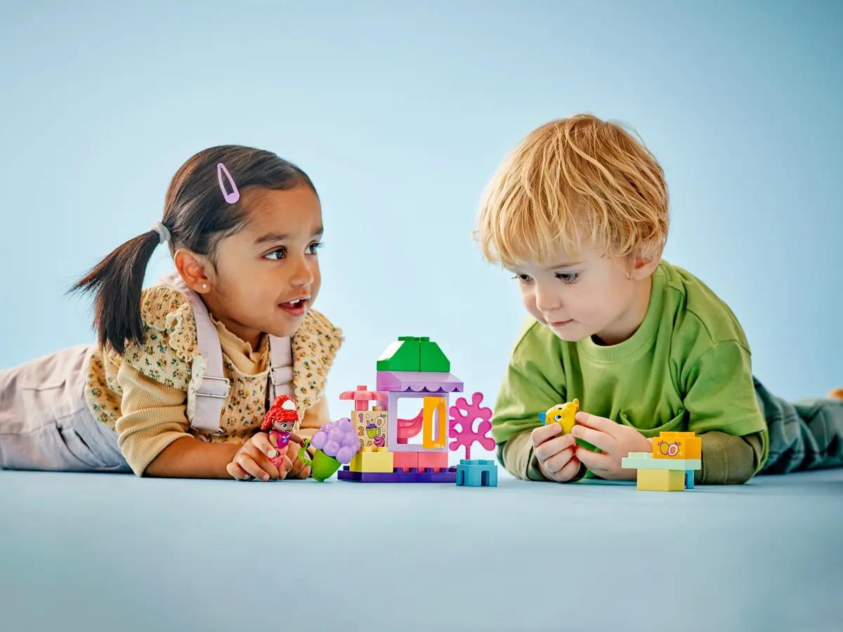LEGO DUPLO 10420 Ariel and Flounder's Café Stand set, image 4