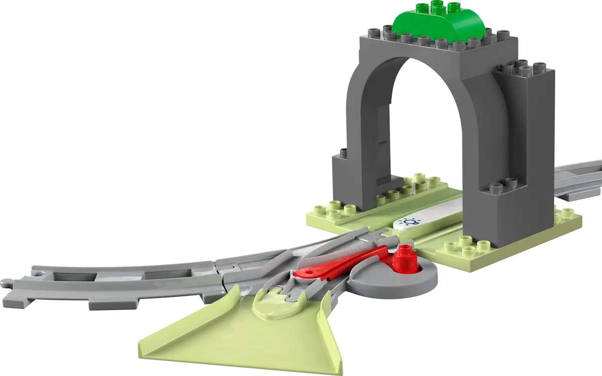 LEGO DUPLO 10425 Train Tunnel and Tracks set, image 4