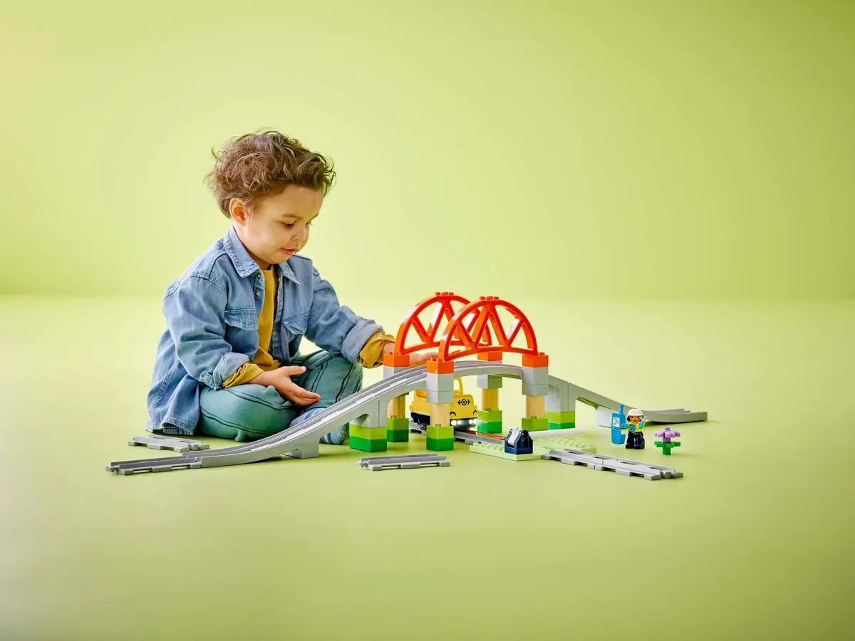 LEGO DUPLO 10426 Train Bridge and Tracks set, image 5