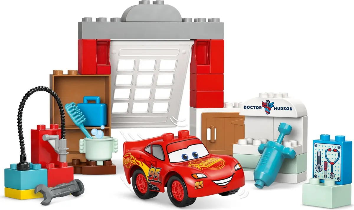 LEGO DUPLO 10456 McQueen's Visit to Doc's Garage set, image 8