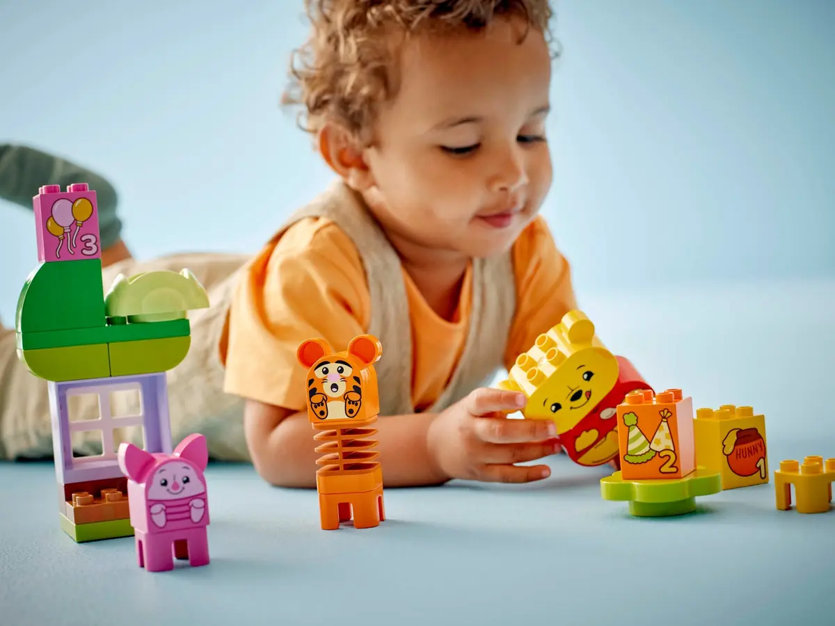 LEGO DUPLO 10457 Winnie the Pooh's Birthday Party set, image 5
