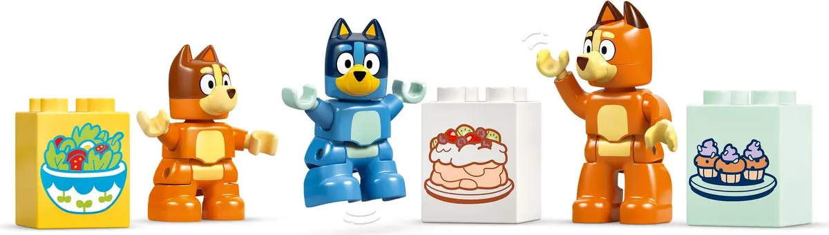 LEGO DUPLO 10459 Bluey's Family House with Memory Game set, image 11