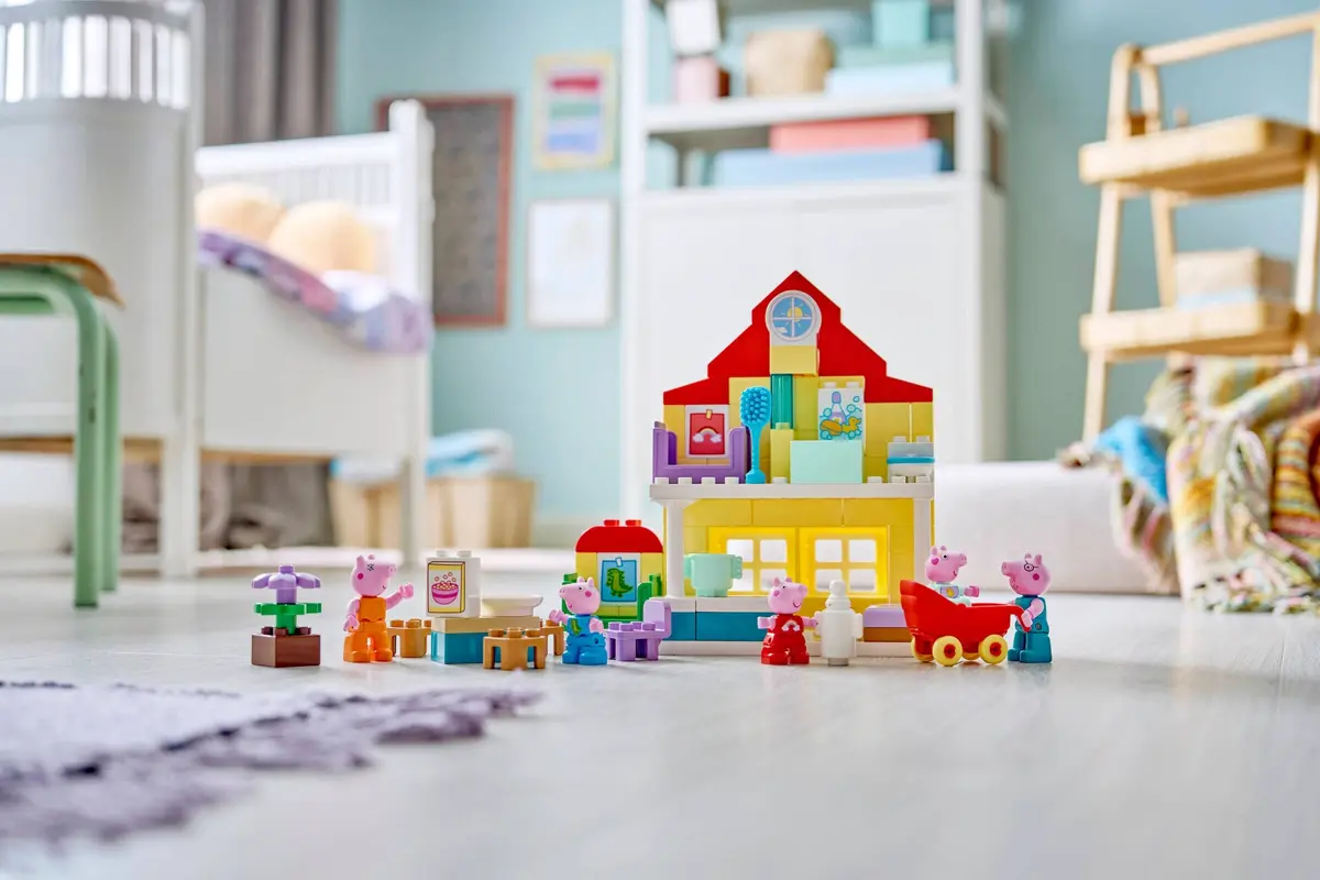 LEGO DUPLO 10467 Family House set, image 6